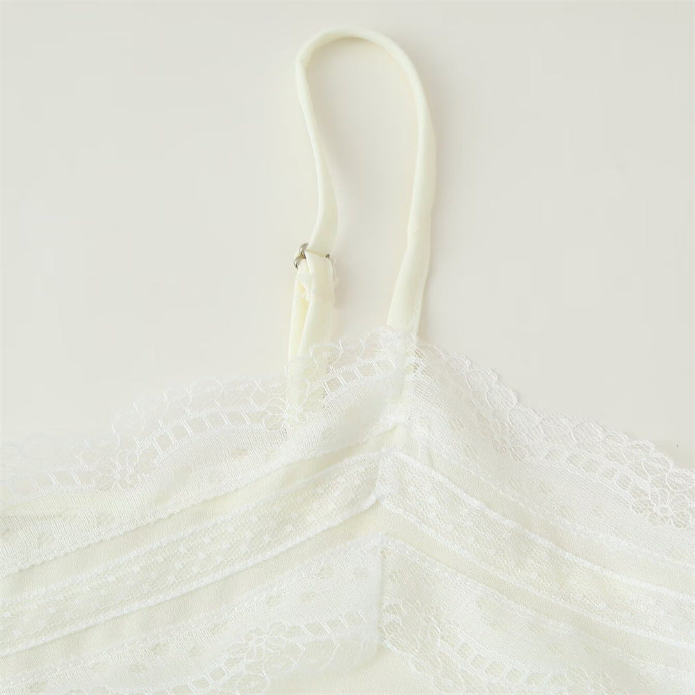 Top de Alça Fina com Renda – Lune